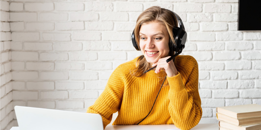 No More Data Silos: How Integrating Your CRM and CX Platforms Improves CSAT Scores