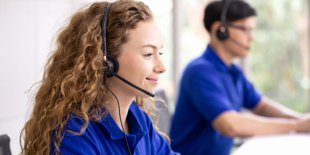 Unveiling the Inside Track: Exploring Key Customer Service Solutions and Pitfalls
